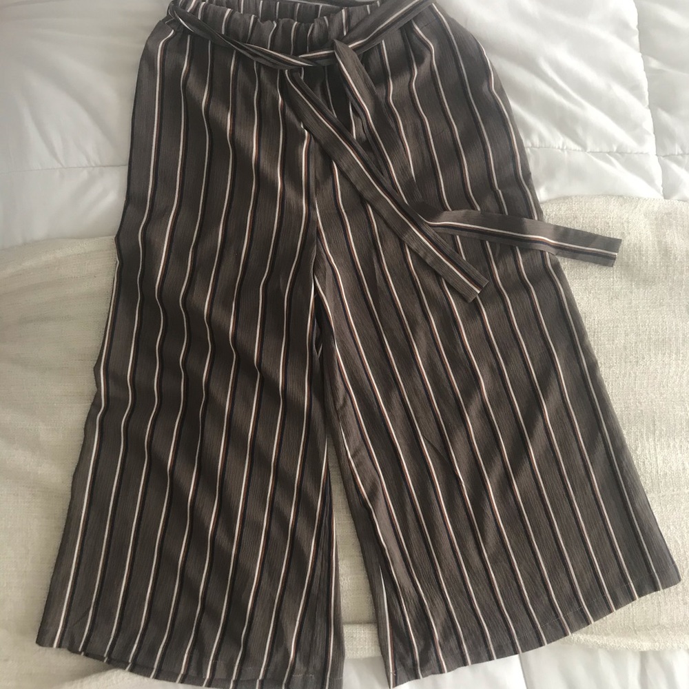 Striped gaucho pants